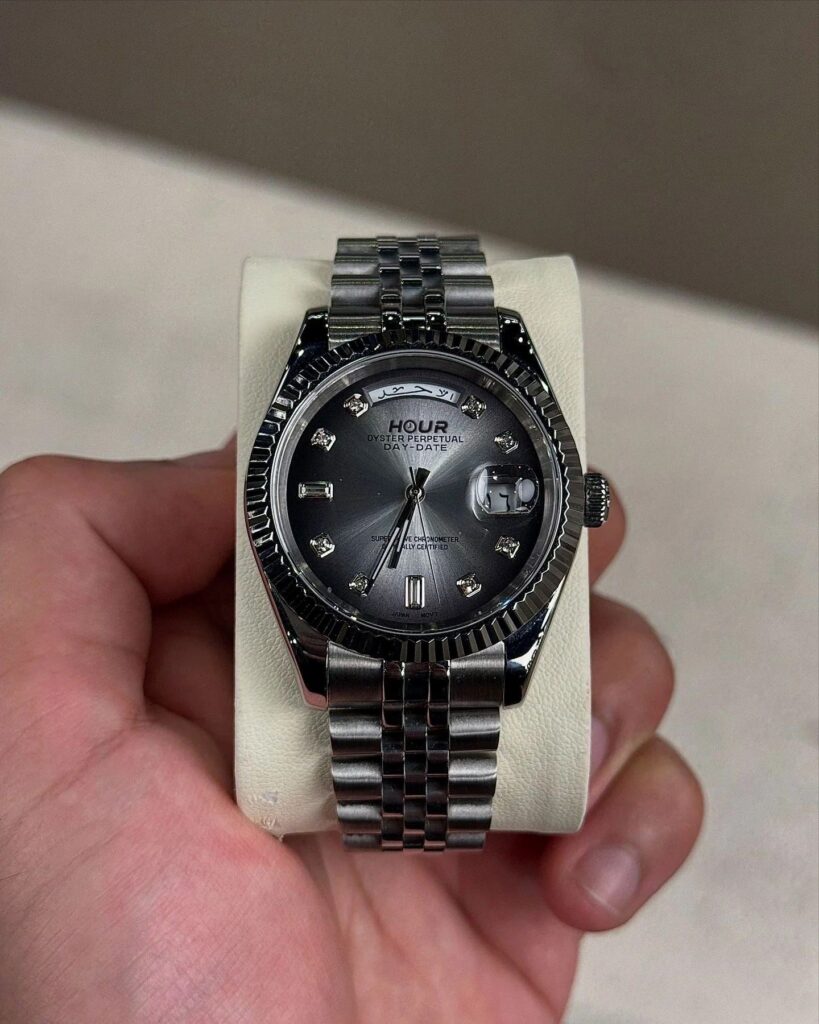 Arctic Glaze Dial