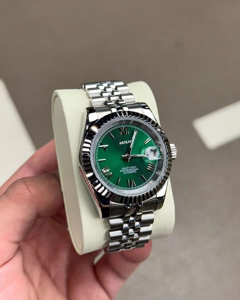 Hulk Roman Numeral Dua