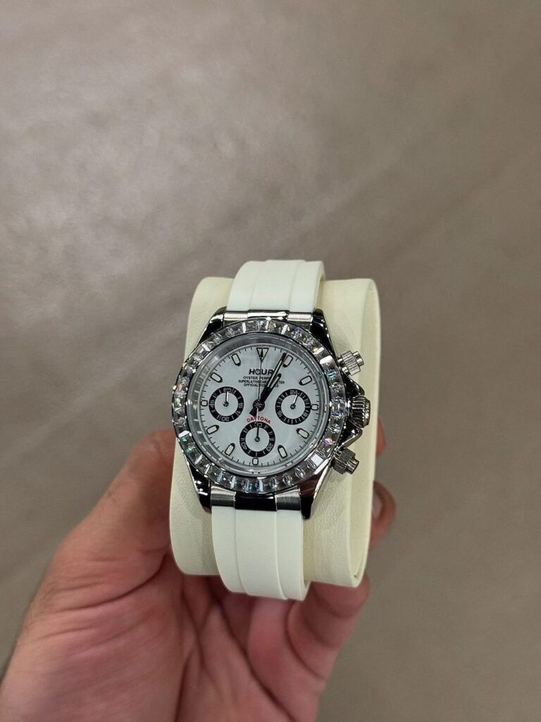 Ice white Racer Dial
