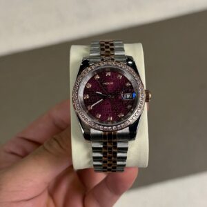 Maroon Majesty